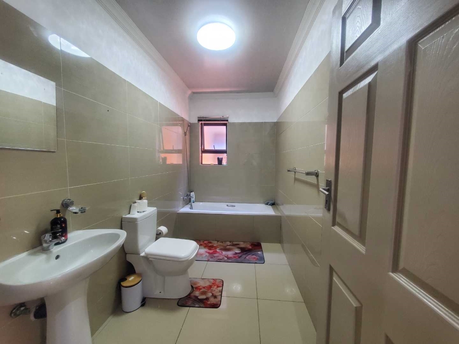 3 Bedroom Property for Sale in Groblerpark Gauteng