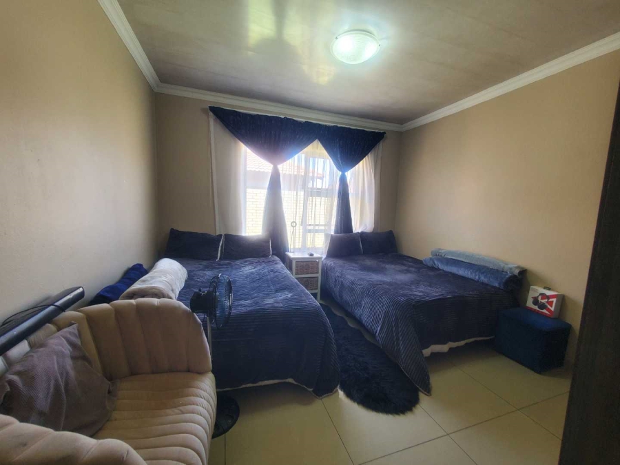3 Bedroom Property for Sale in Groblerpark Gauteng