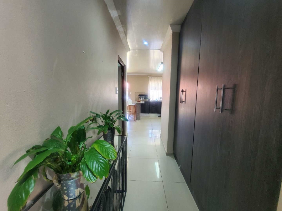 3 Bedroom Property for Sale in Groblerpark Gauteng