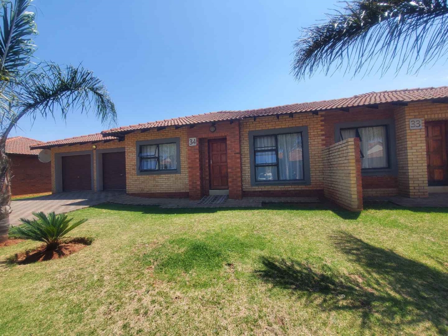 3 Bedroom Property for Sale in Groblerpark Gauteng
