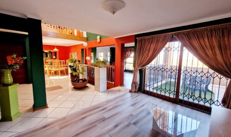 3 Bedroom Property for Sale in Bassonia Gauteng