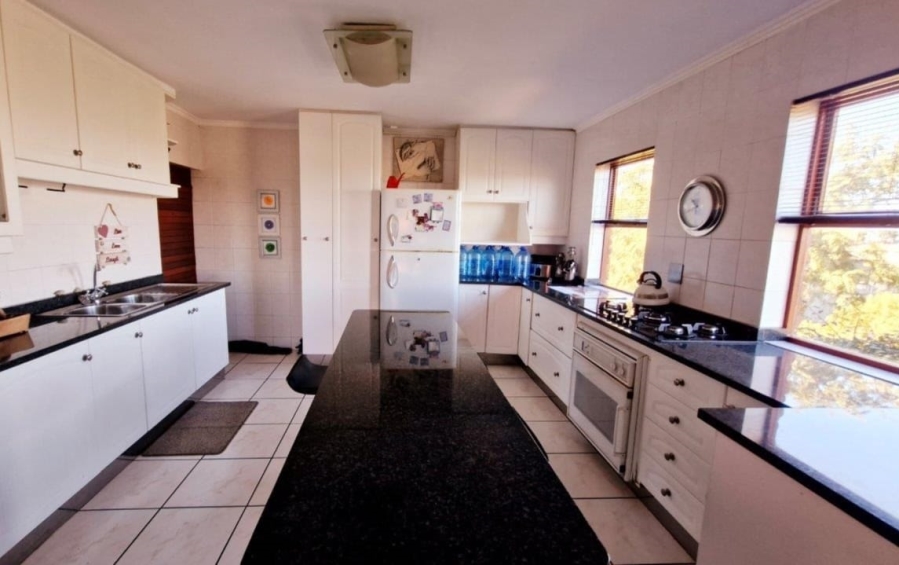 3 Bedroom Property for Sale in Bassonia Gauteng