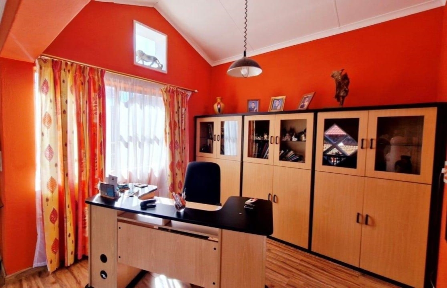 3 Bedroom Property for Sale in Bassonia Gauteng