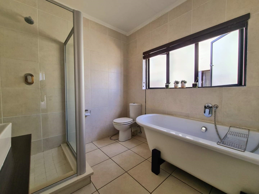 3 Bedroom Property for Sale in Solheim Gauteng