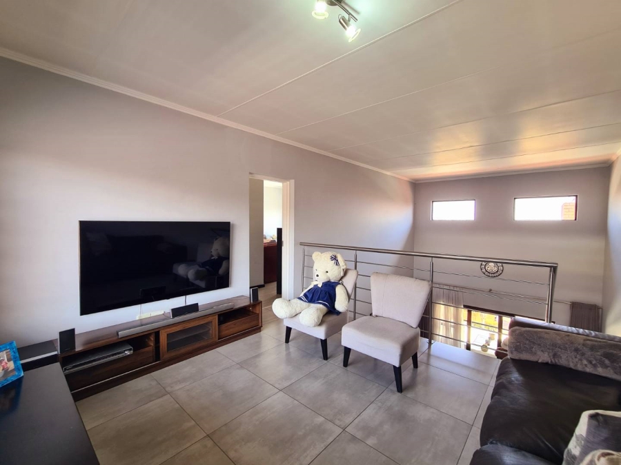 3 Bedroom Property for Sale in Solheim Gauteng