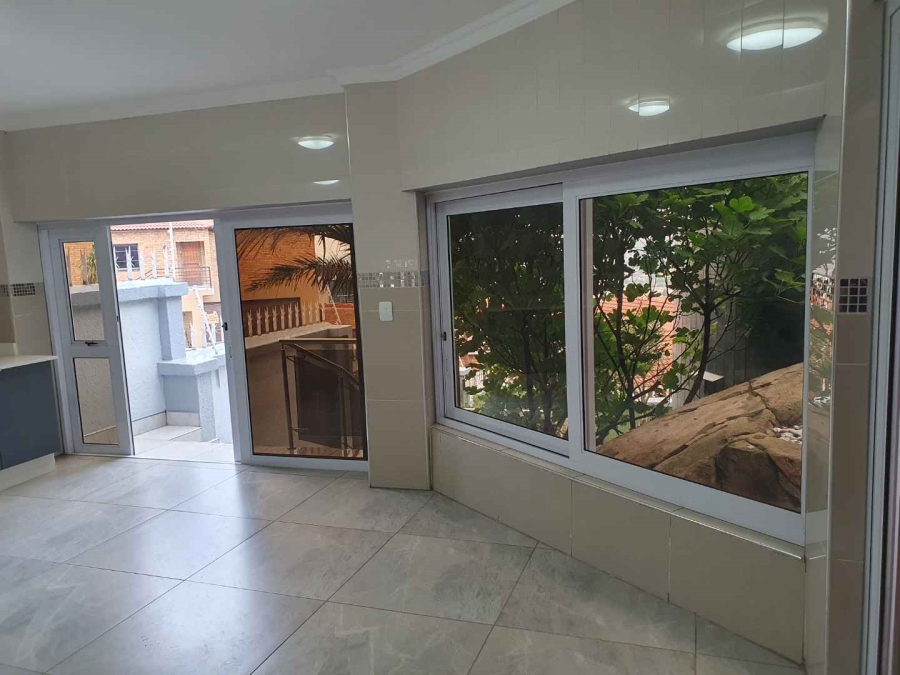 14 Bedroom Property for Sale in Bassonia Gauteng