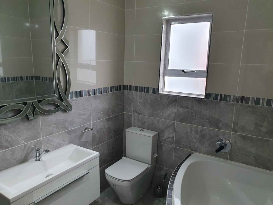 14 Bedroom Property for Sale in Bassonia Gauteng