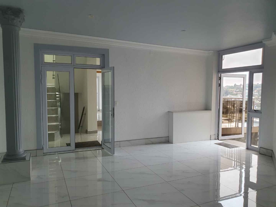14 Bedroom Property for Sale in Bassonia Gauteng