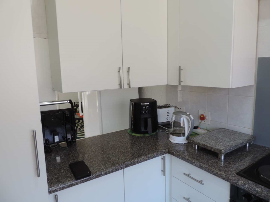 2 Bedroom Property for Sale in Glenvista Gauteng