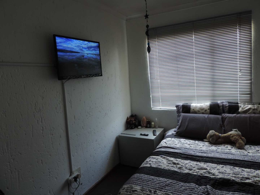 2 Bedroom Property for Sale in Glenvista Gauteng