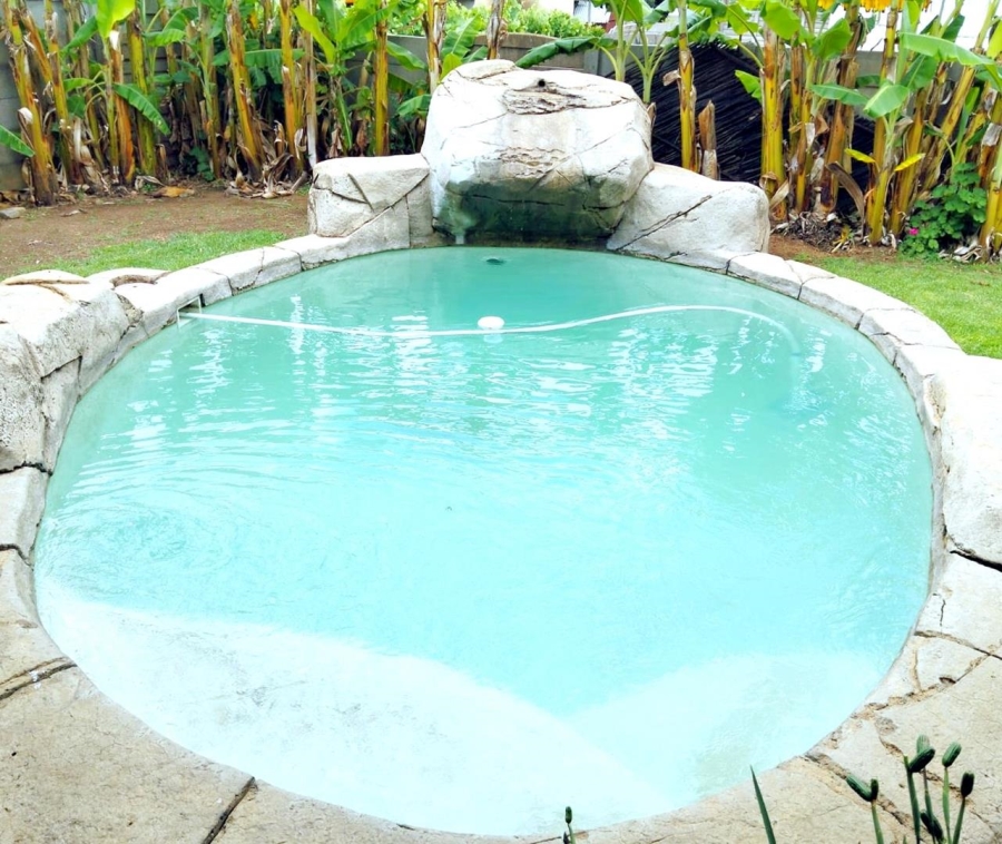 3 Bedroom Property for Sale in General Albertspark Gauteng