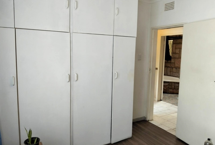 3 Bedroom Property for Sale in General Albertspark Gauteng