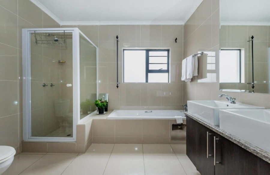 4 Bedroom Property for Sale in Meyersdal Gauteng