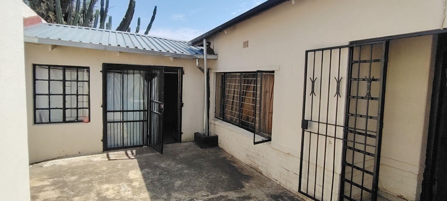 11 Bedroom Property for Sale in Hurst Hill Gauteng