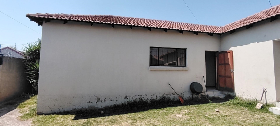 11 Bedroom Property for Sale in Hurst Hill Gauteng