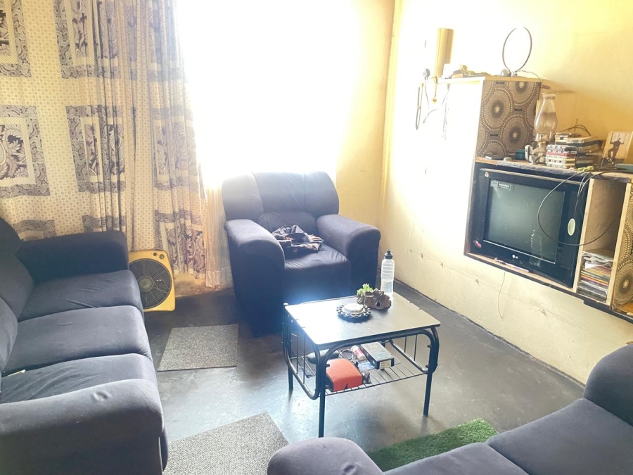 2 Bedroom Property for Sale in Palm Ridge Gauteng