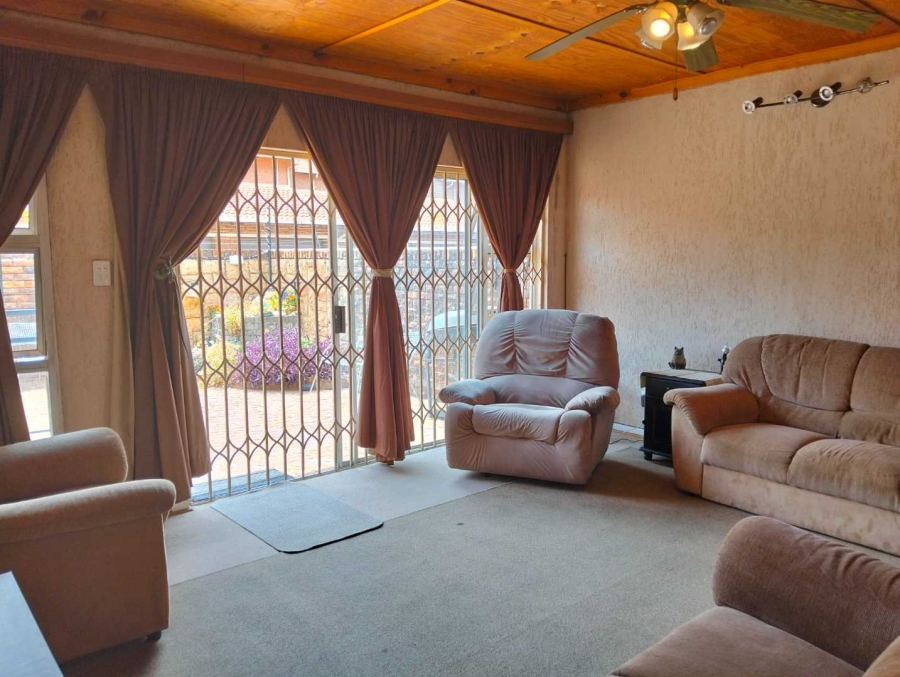 3 Bedroom Property for Sale in Mayberry Park Gauteng