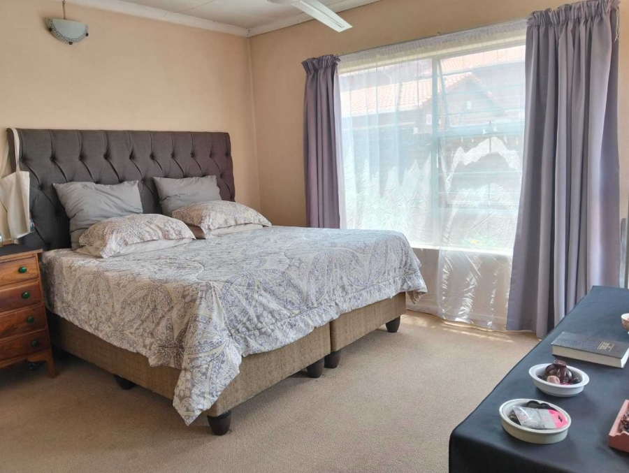 3 Bedroom Property for Sale in Mayberry Park Gauteng