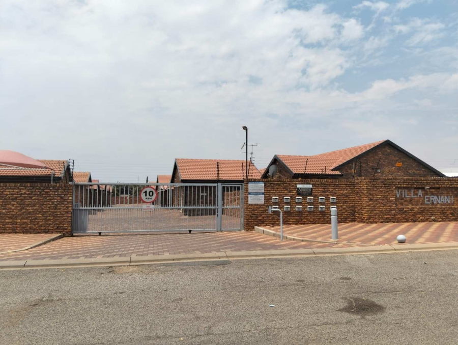 3 Bedroom Property for Sale in Mayberry Park Gauteng