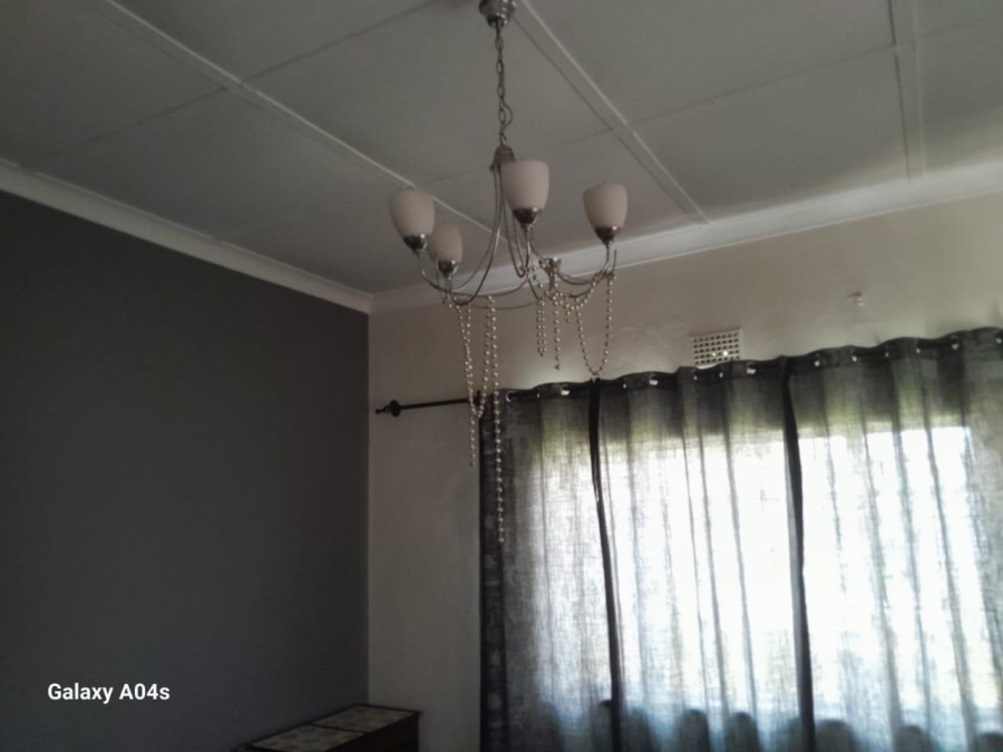 6 Bedroom Property for Sale in Walkerville Gauteng