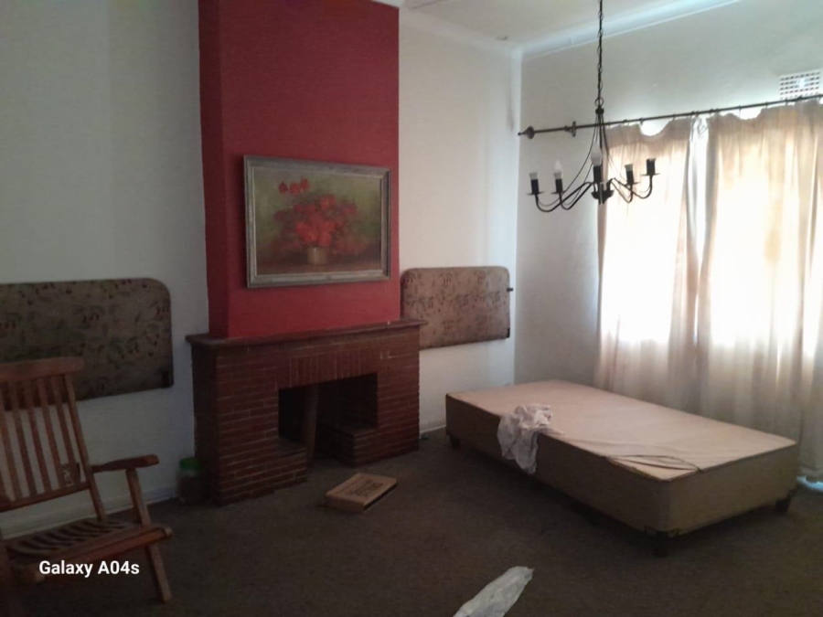 6 Bedroom Property for Sale in Walkerville Gauteng