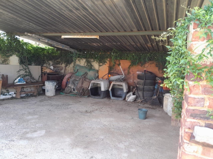 6 Bedroom Property for Sale in Walkerville Gauteng