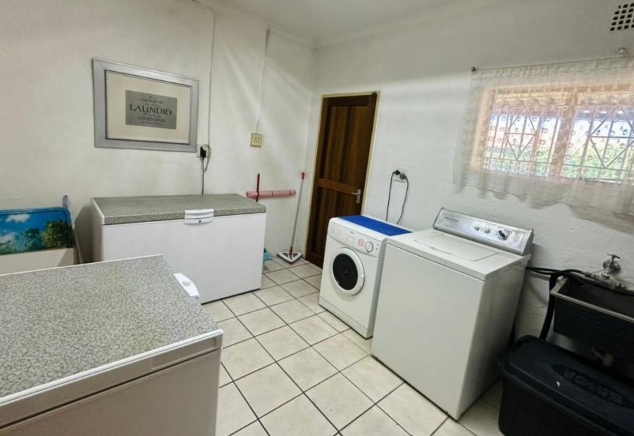 4 Bedroom Property for Sale in Brackenhurst Gauteng