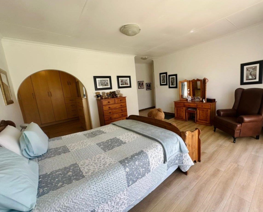 4 Bedroom Property for Sale in Brackenhurst Gauteng