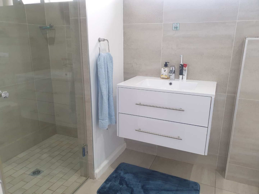 4 Bedroom Property for Sale in Eye of Africa Gauteng