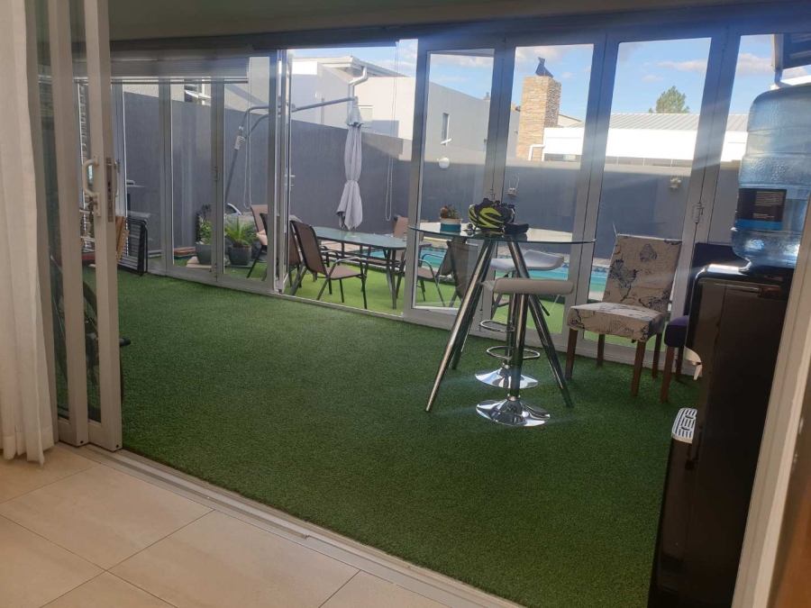 4 Bedroom Property for Sale in Eye of Africa Gauteng