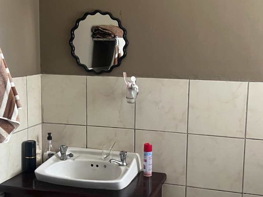 3 Bedroom Property for Sale in Brackendowns Gauteng