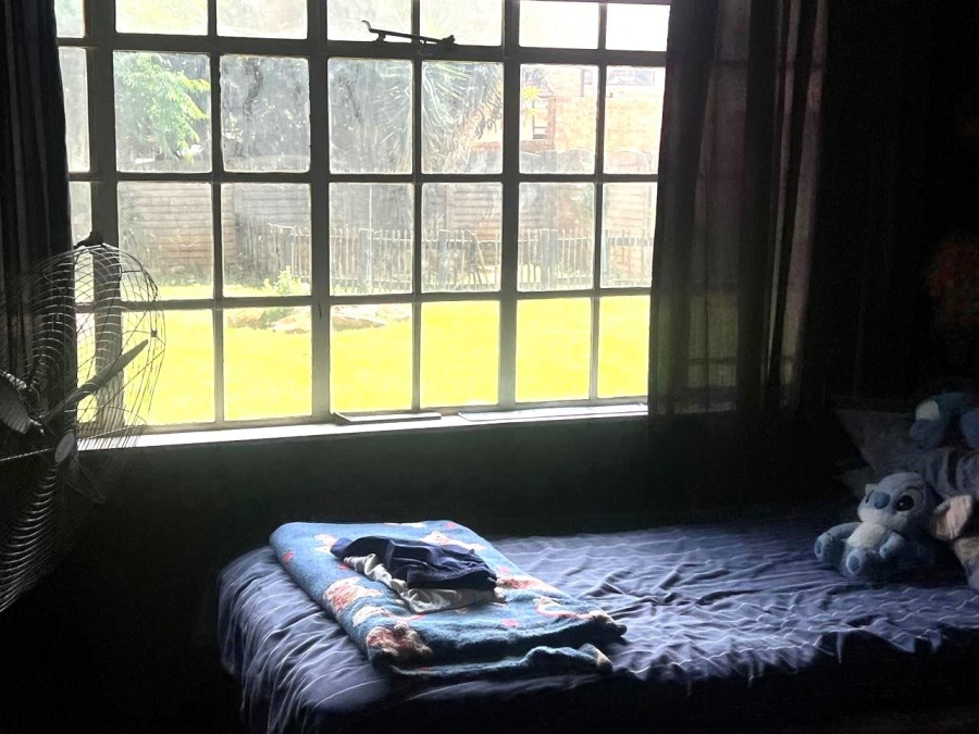 3 Bedroom Property for Sale in Brackendowns Gauteng