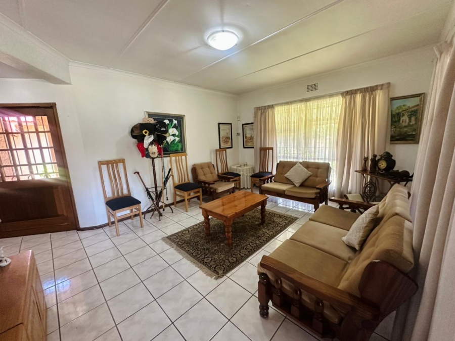 4 Bedroom Property for Sale in Brackenhurst Gauteng