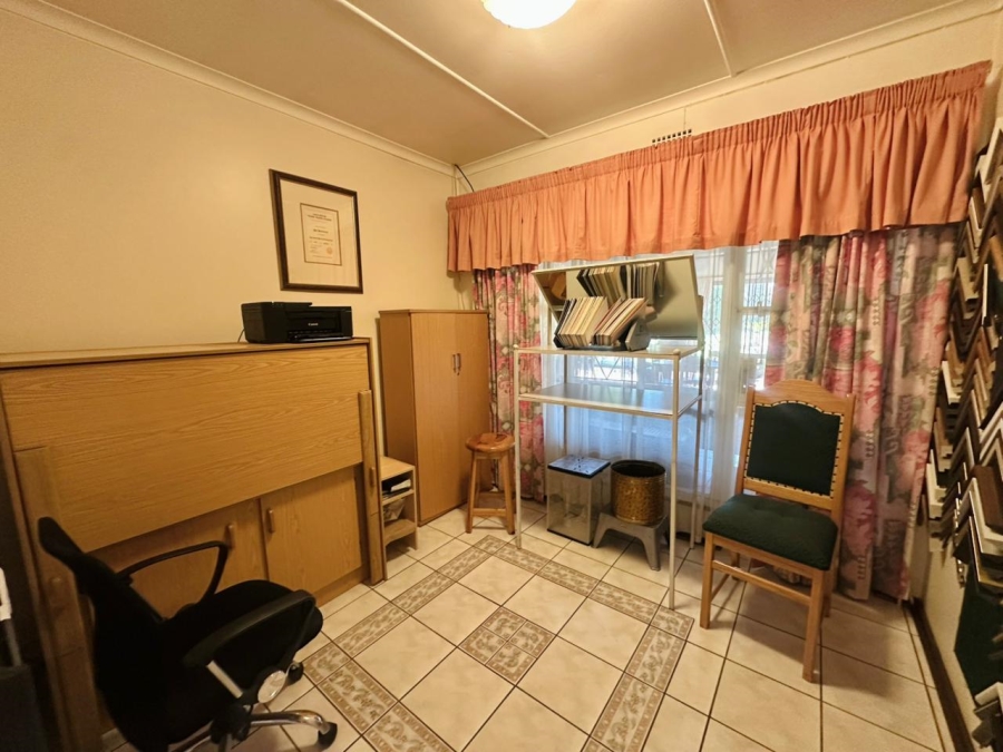 4 Bedroom Property for Sale in Brackenhurst Gauteng