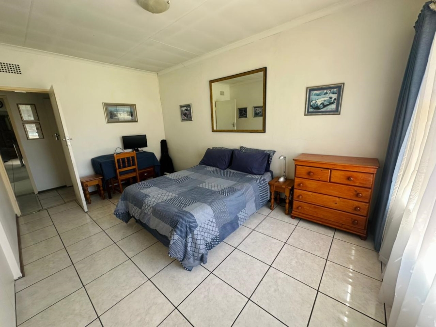 4 Bedroom Property for Sale in Brackenhurst Gauteng