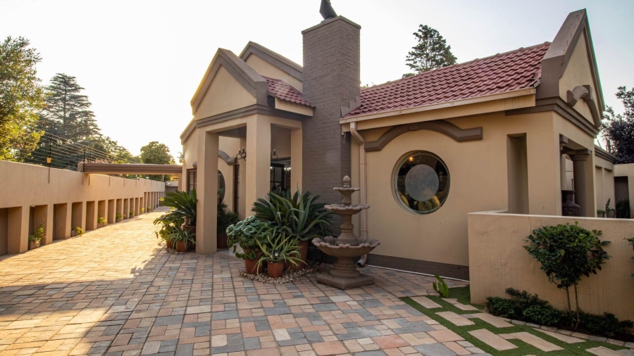 4 Bedroom Property for Sale in Kibler Park Gauteng
