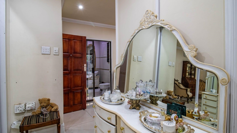 4 Bedroom Property for Sale in Kibler Park Gauteng