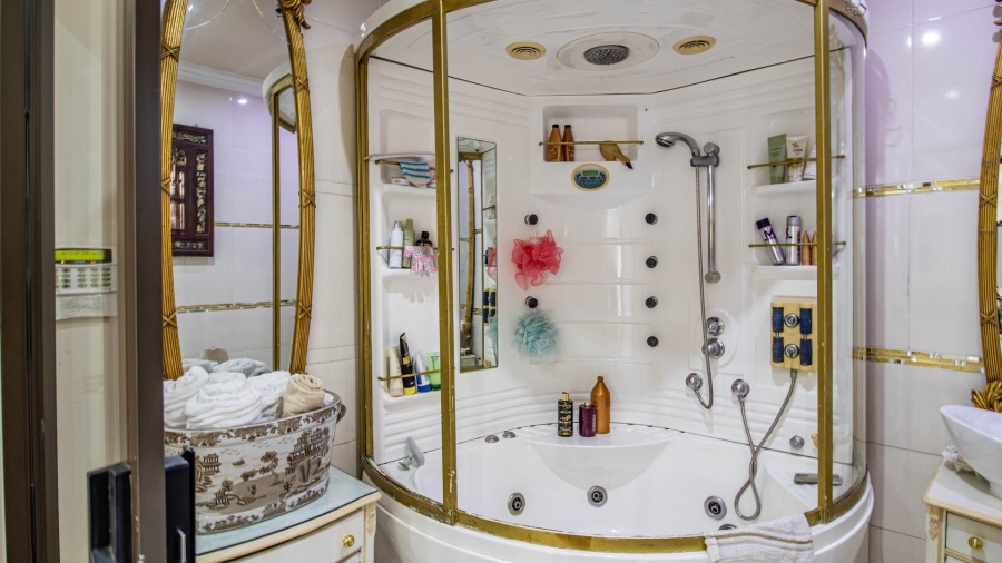 4 Bedroom Property for Sale in Kibler Park Gauteng