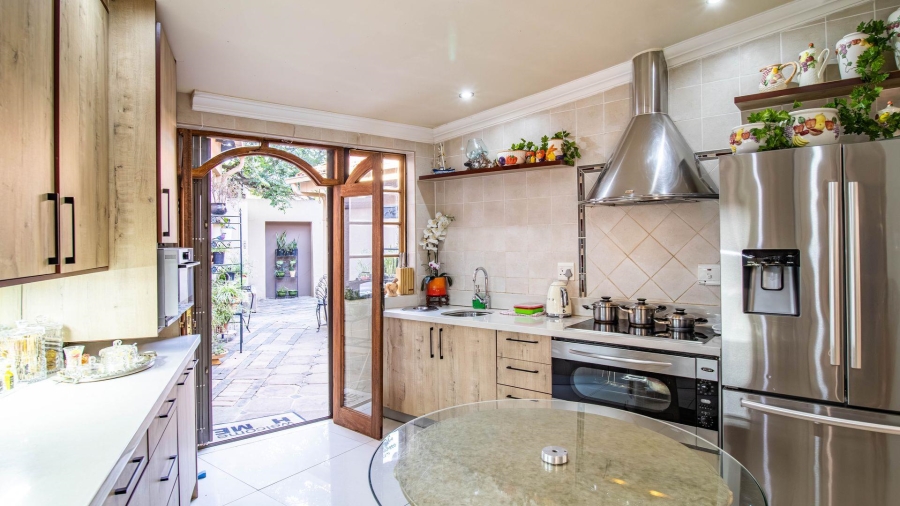 4 Bedroom Property for Sale in Kibler Park Gauteng