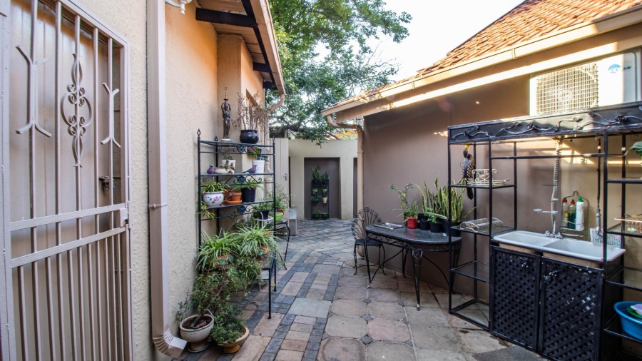 4 Bedroom Property for Sale in Kibler Park Gauteng