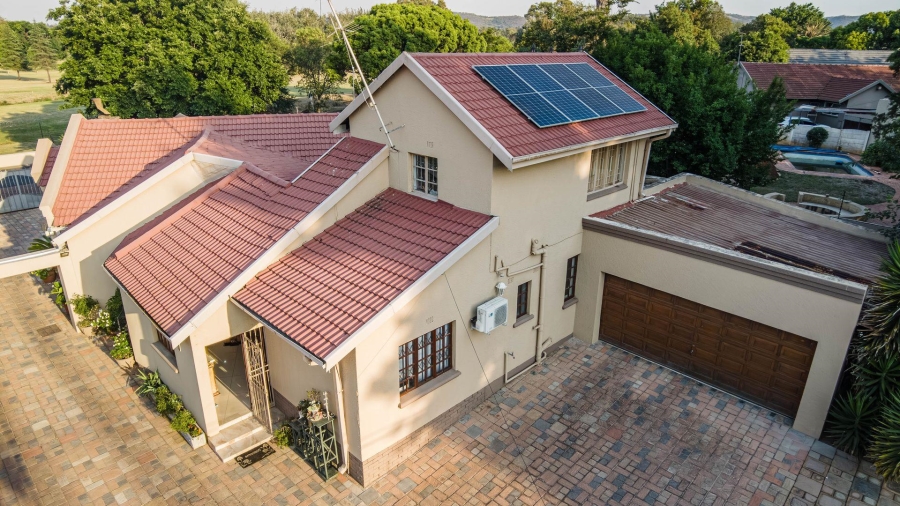 4 Bedroom Property for Sale in Kibler Park Gauteng