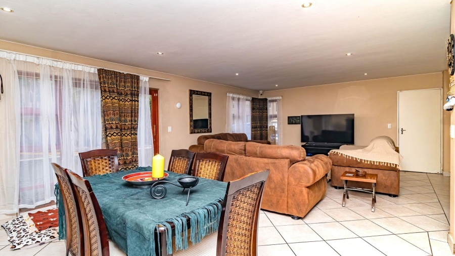 4 Bedroom Property for Sale in Bartlett Gauteng