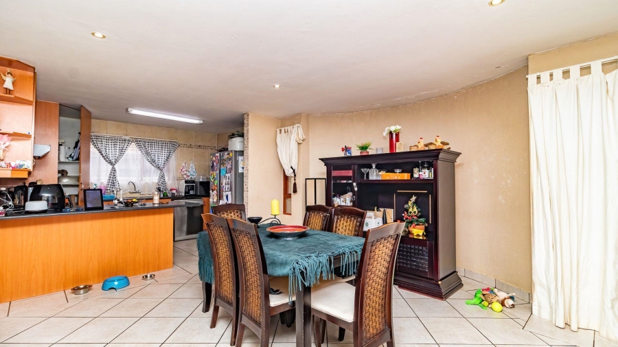 4 Bedroom Property for Sale in Bartlett Gauteng