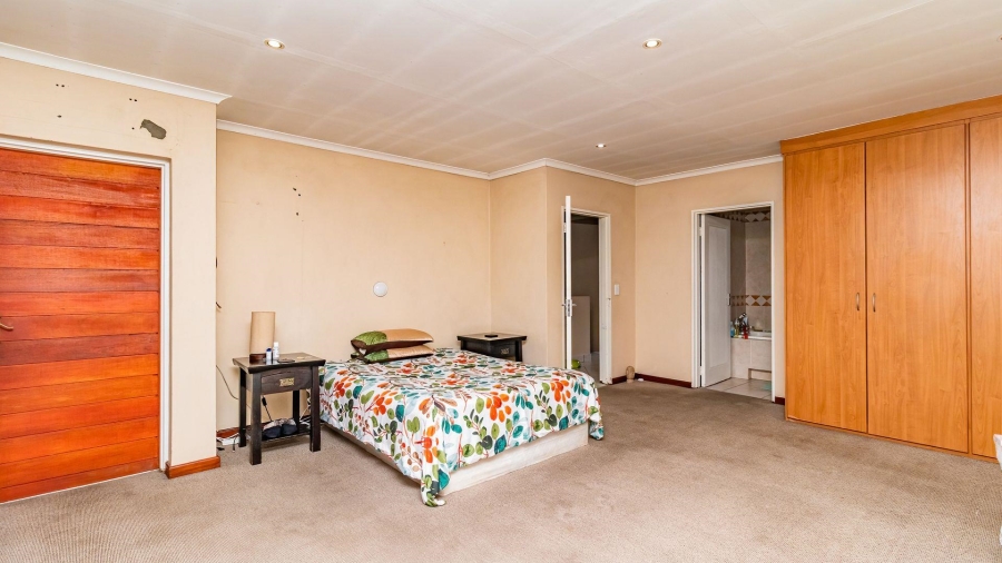 4 Bedroom Property for Sale in Bartlett Gauteng