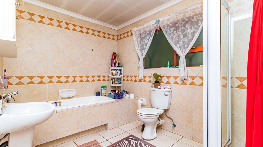 4 Bedroom Property for Sale in Bartlett Gauteng