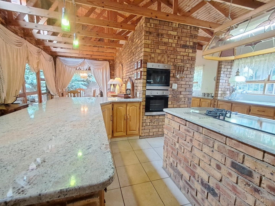 3 Bedroom Property for Sale in Mulbarton Gauteng