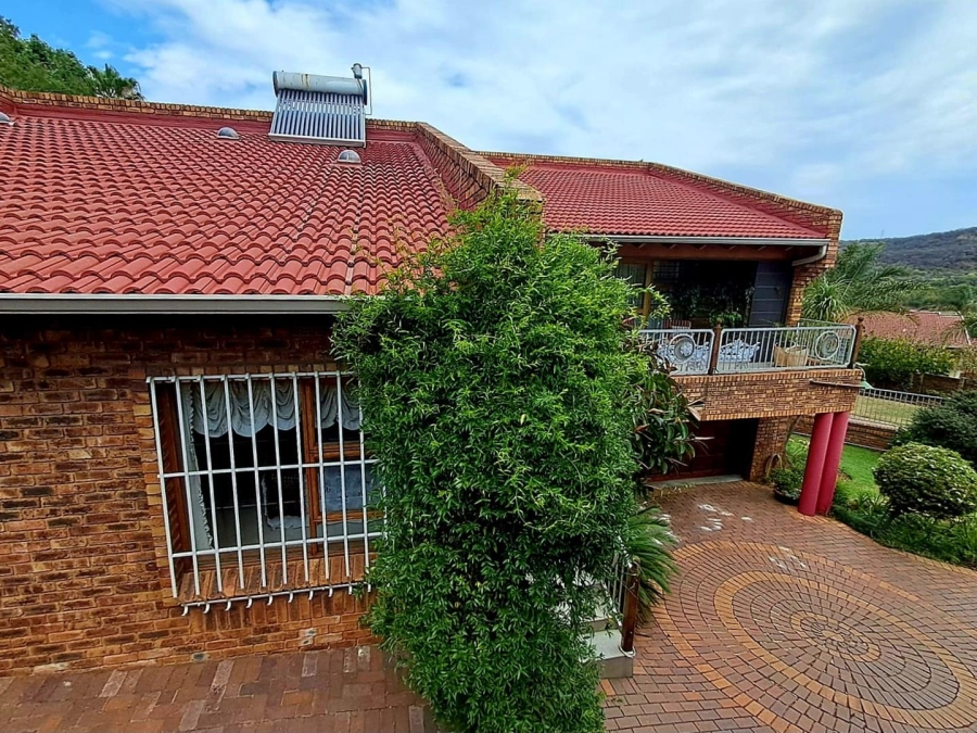 3 Bedroom Property for Sale in Mulbarton Gauteng