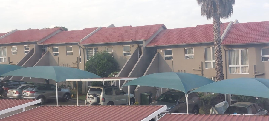 To Let 2 Bedroom Property for Rent in South Crest Gauteng