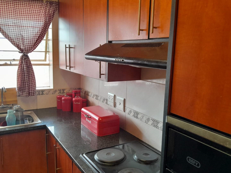 3 Bedroom Property for Sale in Brackendowns Gauteng
