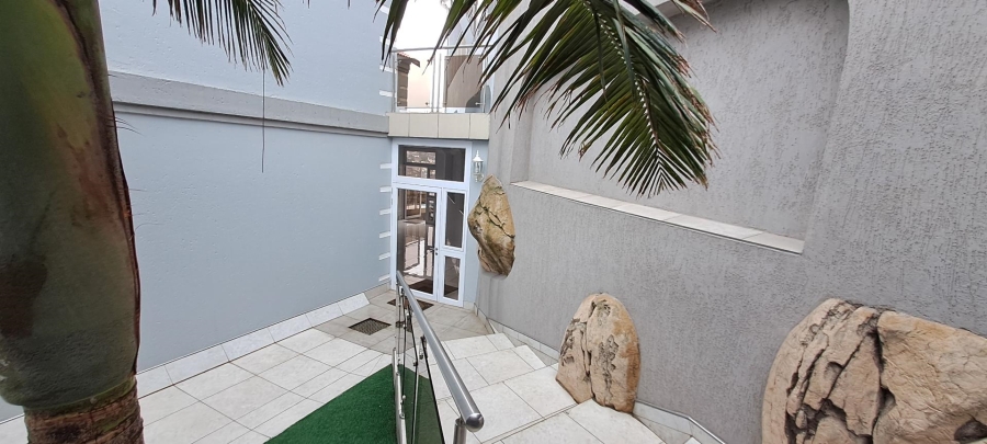 14 Bedroom Property for Sale in Bassonia Gauteng